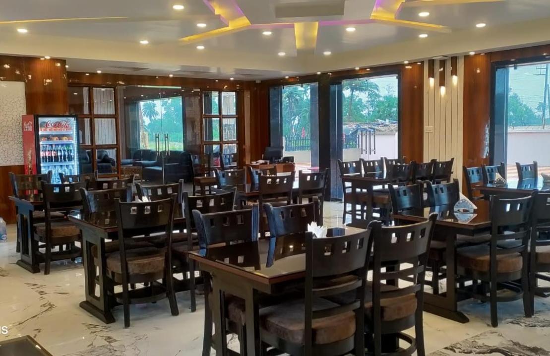 Swarnabhoomi Beach Resort 曼达莫尼 外观 照片